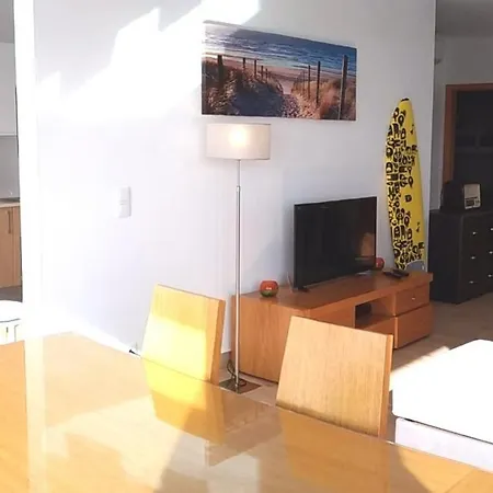 Nira House Luxury & Simplicity בית נופש