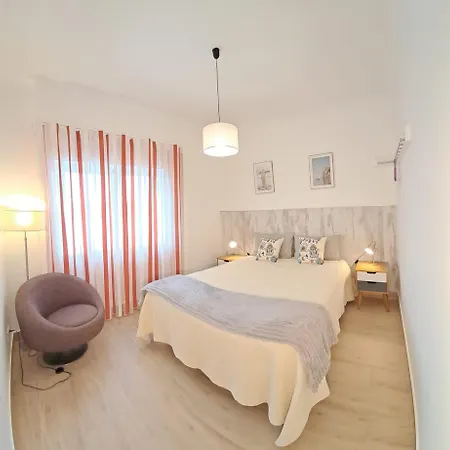 Nira House Luxury & Simplicity Hébergement de vacances