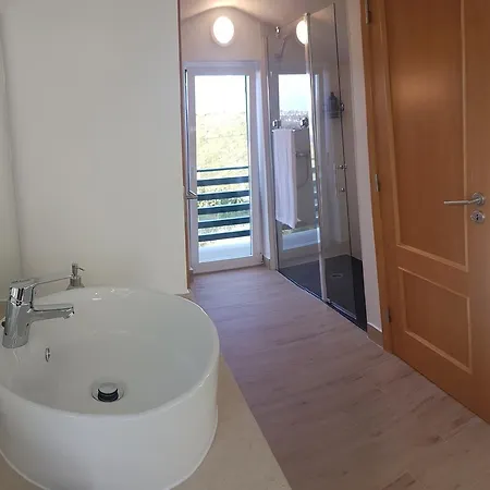 Ferienhaus Nira House Luxury & Simplicity
